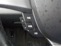 Personenauto - afbeelding 13 van  16