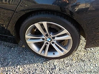 Personenauto - afbeelding 11 van  14