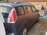 Personenauto - afbeelding 3 van  7