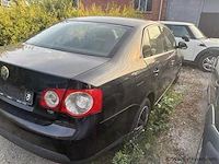 Personenauto - afbeelding 3 van  7