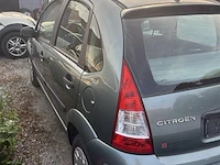 Personenauto - afbeelding 3 van  8