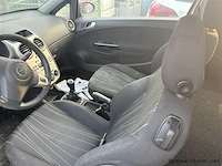 Personenauto - afbeelding 5 van  7