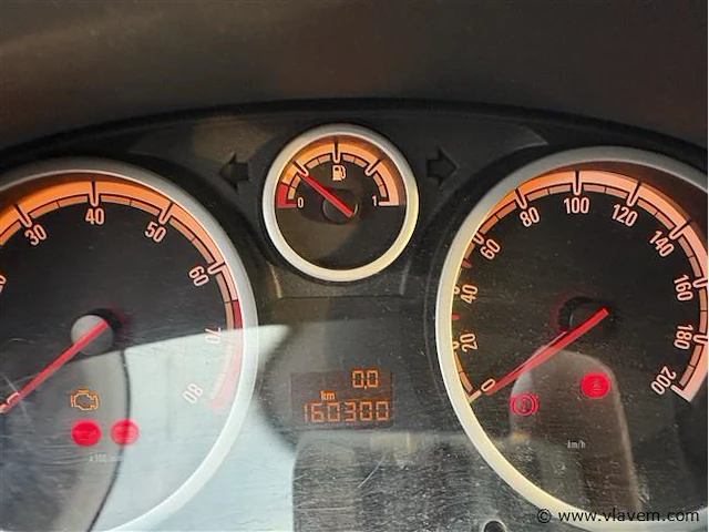 Personenauto - afbeelding 7 van  7
