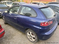 Personenauto - afbeelding 4 van  8