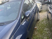 Personenauto - afbeelding 3 van  8