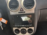 Personenauto - afbeelding 6 van  7