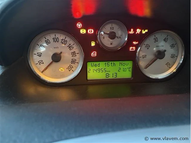 Personenauto - afbeelding 8 van  8