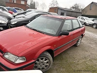 Personenauto - afbeelding 1 van  7