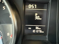 Personenauto - afbeelding 7 van  7