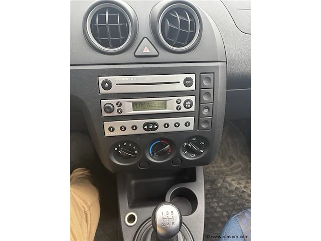 Personenauto - afbeelding 5 van  6