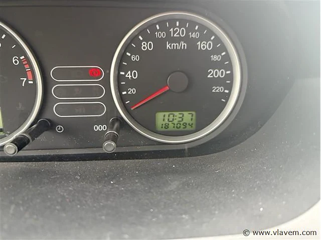 Personenauto - afbeelding 6 van  6