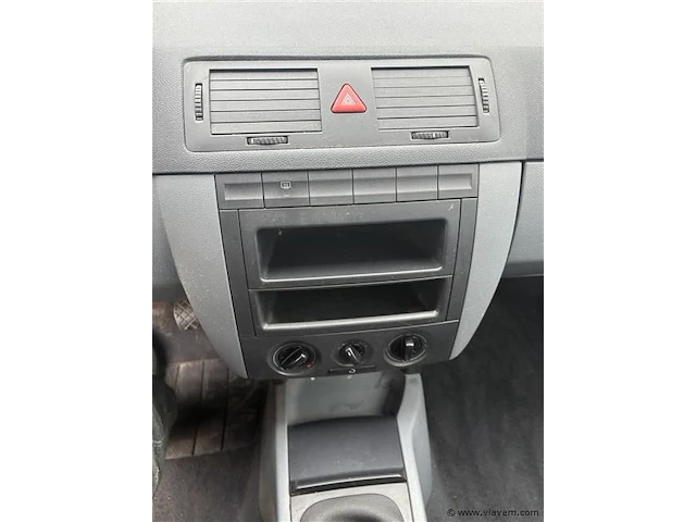 Personenauto - afbeelding 7 van  8
