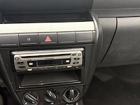 Personenauto - afbeelding 7 van  8