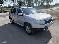 Personenauto - afbeelding 2 van  8