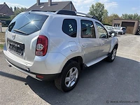 Personenauto - afbeelding 3 van  8