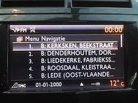 Personenauto - afbeelding 9 van  23