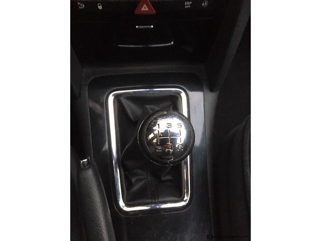 Personenauto - afbeelding 11 van  23