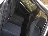 Personenauto - afbeelding 16 van  23