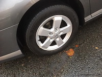 Personenauto - afbeelding 23 van  23