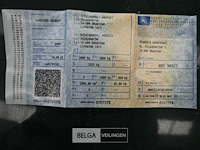 Personenautp vw passat - afbeelding 8 van  9