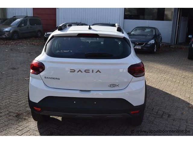 Personenwagen dacia, sandero, datum eerste insch 23/08/2024, uu1djf00973553741, 999cm³, 67kw, benzine, euro 6e, kilometerstand 7421km - afbeelding 10 van  15