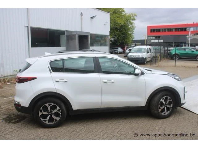 Personenwagen kia sportage,diesel/hybride, 1598cm³,100kw,1e inschr 13/5/21,u5ypg812aml047828, 10111km, co²-uitstoot ng, euro6, spaans registreringsattest, gelijkvormigheidsattest, keuring na, 2sleutels - afbeelding 5 van  15