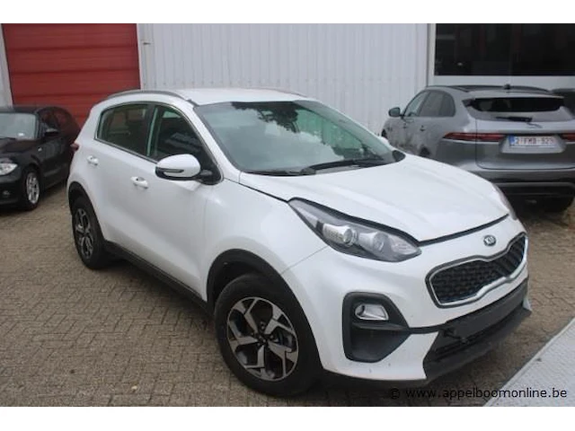 Personenwagen kia sportage,diesel/hybride, 1598cm³,100kw,1e inschr 13/5/21,u5ypg812aml047828, 10111km, co²-uitstoot ng, euro6, spaans registreringsattest, gelijkvormigheidsattest, keuring na, 2sleutels - afbeelding 6 van  15