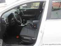Personenwagen kia sportage,diesel/hybride, 1598cm³,100kw,1e inschr 13/5/21,u5ypg812aml047828, 10111km, co²-uitstoot ng, euro6, spaans registreringsattest, gelijkvormigheidsattest, keuring na, 2sleutels - afbeelding 8 van  15
