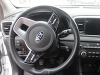 Personenwagen kia sportage,diesel/hybride, 1598cm³,100kw,1e inschr 13/5/21,u5ypg812aml047828, 10111km, co²-uitstoot ng, euro6, spaans registreringsattest, gelijkvormigheidsattest, keuring na, 2sleutels - afbeelding 9 van  15