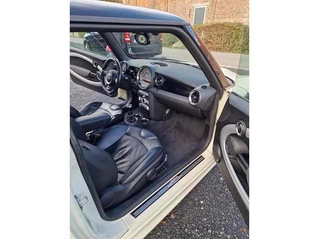 Personenwagen mini cooper (2007 - wmw mf7 108 0t s07 352 ) - afbeelding 2 van  22