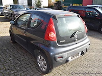 Personenwagen peugeot 107, datum eerste insch ngk, zonder sleutels, zonder papieren - afbeelding 8 van  10