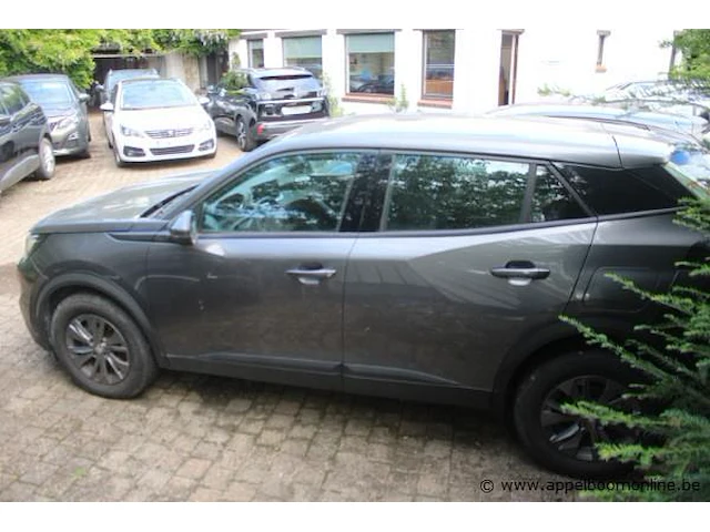 Personenwagen peugeot 2008, benzine, 1199cm³, 74kw, 1e inschr 25/02/2021, vr3ushnkkmj600194, 41859km, co³-uitstoot ng, euro6ap, spaans kenteken, gelijkvormigheidsattest, 2 sleutels - afbeelding 7 van  12