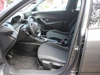 Personenwagen peugeot 2008, benzine, 1199cm³, 74kw, 1e inschr 25/02/2021, vr3ushnkkmj600194, 41859km, co³-uitstoot ng, euro6ap, spaans kenteken, gelijkvormigheidsattest, 2 sleutels - afbeelding 11 van  12