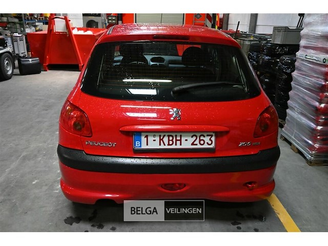 Personenwagen peugeot 206 - afbeelding 10 van  16