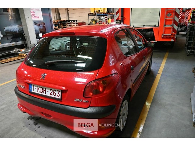Personenwagen peugeot 206 - afbeelding 9 van  16