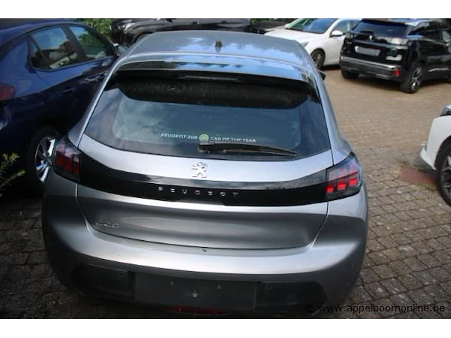 Personenwagen peugeot 208, benzine, 1199cm³, 74kw, 1e inschr 24/02/2021, vr3uphnekmt016579, 38226km, co²-uitstoot ngk, euro6ap, spaans kenteken, gelijkvormigheidsattest, 2 sleutels - afbeelding 3 van  9