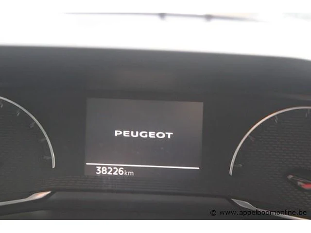 Personenwagen peugeot 208, benzine, 1199cm³, 74kw, 1e inschr 24/02/2021, vr3uphnekmt016579, 38226km, co²-uitstoot ngk, euro6ap, spaans kenteken, gelijkvormigheidsattest, 2 sleutels - afbeelding 9 van  9
