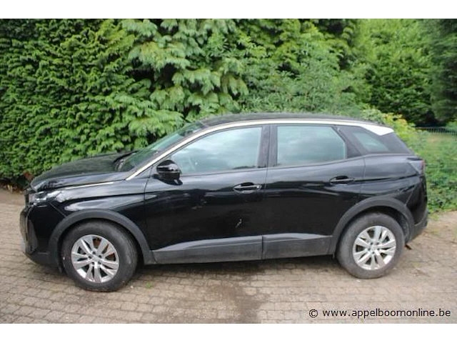 Personenwagen peugeot 3008, benzine, 1199cm³, 96kw, 1e inschr 30-03-2021, vf3mrhnsmms068680, 31176km, co²-uitstoot ng, euro6ap, spaans kenteken, gelijkvormigheidsattest, 2 sleutels - afbeelding 1 van  10