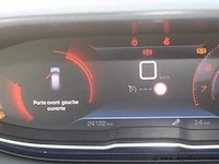 Personenwagen peugeot 3008, benzine, 1199cm³,96kw,1e inschr 10/3/20,vf3m45gbuks387354, 24122km ng, co²-uitstoot ng, euro6d, spaans registratieattest, duplicaat gelijkvormigheidsattest, keuring na, 2sleutels - afbeelding 11 van  14