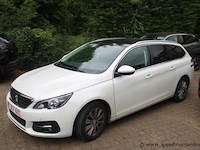 Personenwagen peugeot 308, diesel, 1499cm³, 96kw, 1e inschr 22/08/2018, vf3lcyhzpjs037185, 87817km, co²-uitstoot ng, euro6d-temp-ev, kenteken i+ii, gelijkvormigheidsattest, keuring tot 22/08/2025, 2 sleutels - afbeelding 1 van  13
