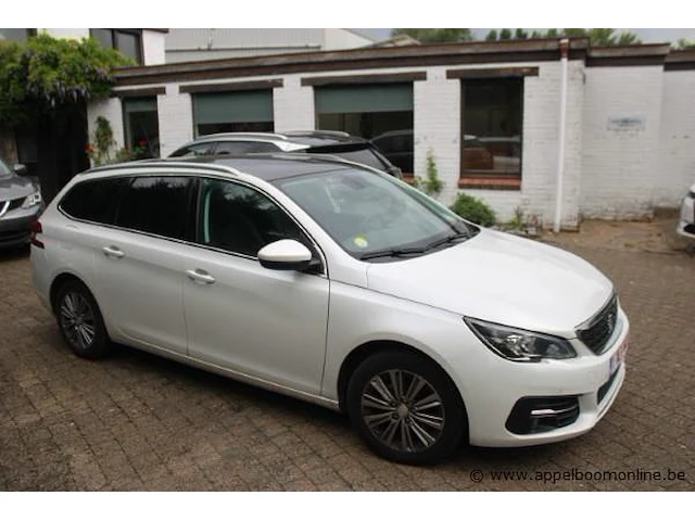 Personenwagen peugeot 308, diesel, 1499cm³, 96kw, 1e inschr 22/08/2018, vf3lcyhzpjs037185, 87817km, co²-uitstoot ng, euro6d-temp-ev, kenteken i+ii, gelijkvormigheidsattest, keuring tot 22/08/2025, 2 sleutels - afbeelding 7 van  13