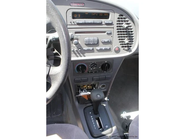 Personenwagen saab 9-3, benzine, 1985cm³, 96kw, 1e inschr 02/5/00, ys3db58j4y2031198, 233653km, co²-uitstoot ng, euro ng, kentekenbewijs i+ii, gelijkvormigheidsattest, keuring tot 02/5/23, 1sleutel - afbeelding 3 van  21