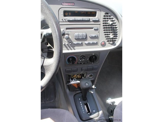 Personenwagen saab 9-3, benzine, 1985cm³, 96kw, 1e inschr 02/5/00, ys3db58j4y2031198, 233653km, co²-uitstoot ng, euro ng, kentekenbewijs i+ii, gelijkvormigheidsattest, keuring tot 02/5/23, 1sleutel - afbeelding 3 van  20