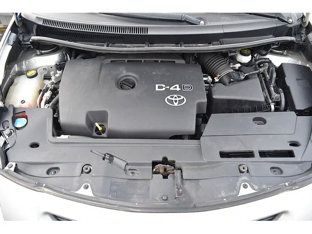 Personenwagen toyota auris (motor kapot)(defect)(sleutel, alle boorddocumenten) - afbeelding 7 van  33