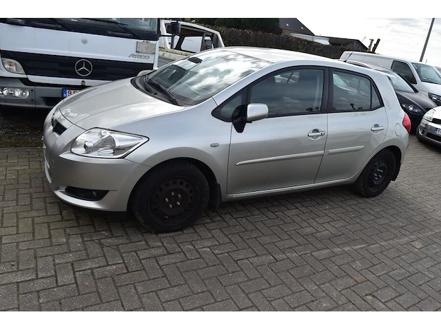 Personenwagen toyota auris (motor kapot)(defect)(sleutel, alle boorddocumenten) - afbeelding 24 van  33