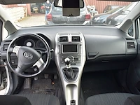 Personenwagen toyota auris (motor kapot)(defect)(sleutel, alle boorddocumenten) - afbeelding 31 van  33