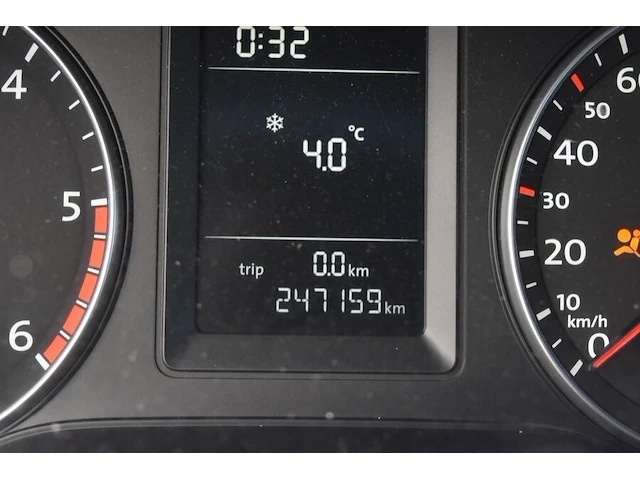 Personenwagen volkswagen jetta, type 16, variant aacffbx0, versie fm6fm62q025n7mgn1vr0, ch.nr. wvwzzz16zbm086090, bj.21.06.2011 (sleutel, boorddocumenten: geen inschrijvingsbewijs (roze formulier), gelijkvormigheidsattest) - afbeelding 7 van  30