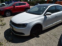 Personenwagen volkswagen jetta, type 16, variant aacffbx0, versie fm6fm62q025n7mgn1vr0, ch.nr. wvwzzz16zbm086090, bj.21.06.2011 (sleutel, boorddocumenten: geen inschrijvingsbewijs (roze formulier), gelijkvormigheidsattest) - afbeelding 1 van  30