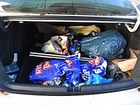 Personenwagen volkswagen jetta, type 16, variant aacffbx0, versie fm6fm62q025n7mgn1vr0, ch.nr. wvwzzz16zbm086090, bj.21.06.2011 (sleutel, boorddocumenten: geen inschrijvingsbewijs (roze formulier), gelijkvormigheidsattest) - afbeelding 27 van  30