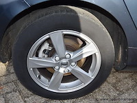 Personenwagen volvo, v40, datum eerste insch 08/11/2017, yv1mv7481j2466882, 1969cm³, 88kw, diesel, euro 6b, kilometerstand 194787km - afbeelding 2 van  17